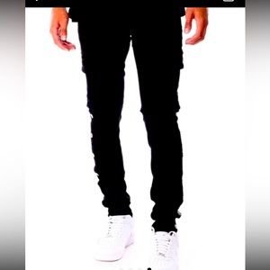 NWT!!! Mens black, studded skinny jeans w/ cargo pockets; flex material; Sz 40W